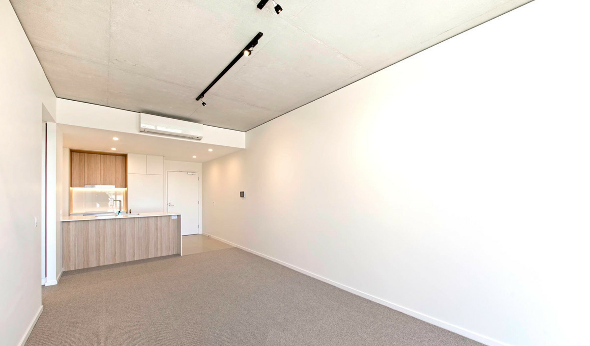 5/5 Kerridge Street — photo 2 of 9
