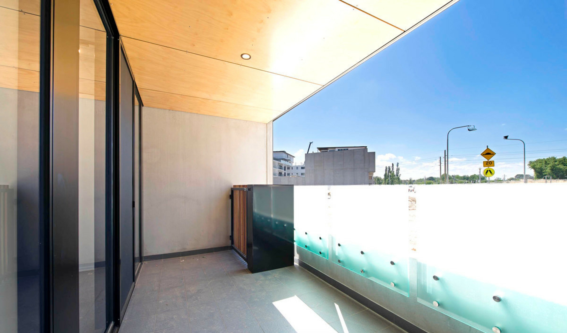 5/5 Kerridge Street — photo 8 of 9