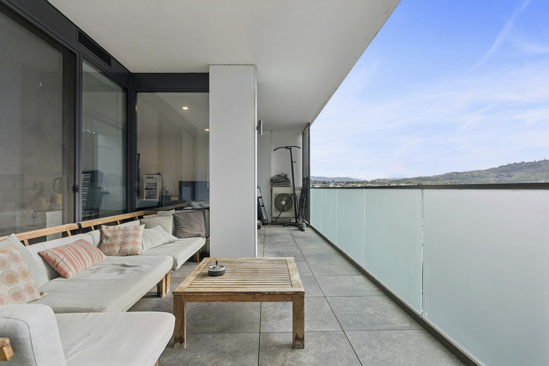 321/69 John Gorton Drive — photo 5 of 28