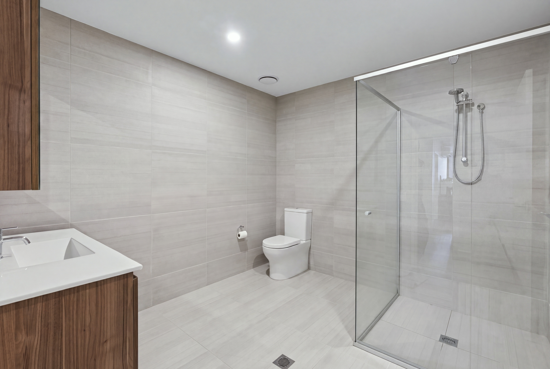 321/69 John Gorton Drive — photo 16 of 28