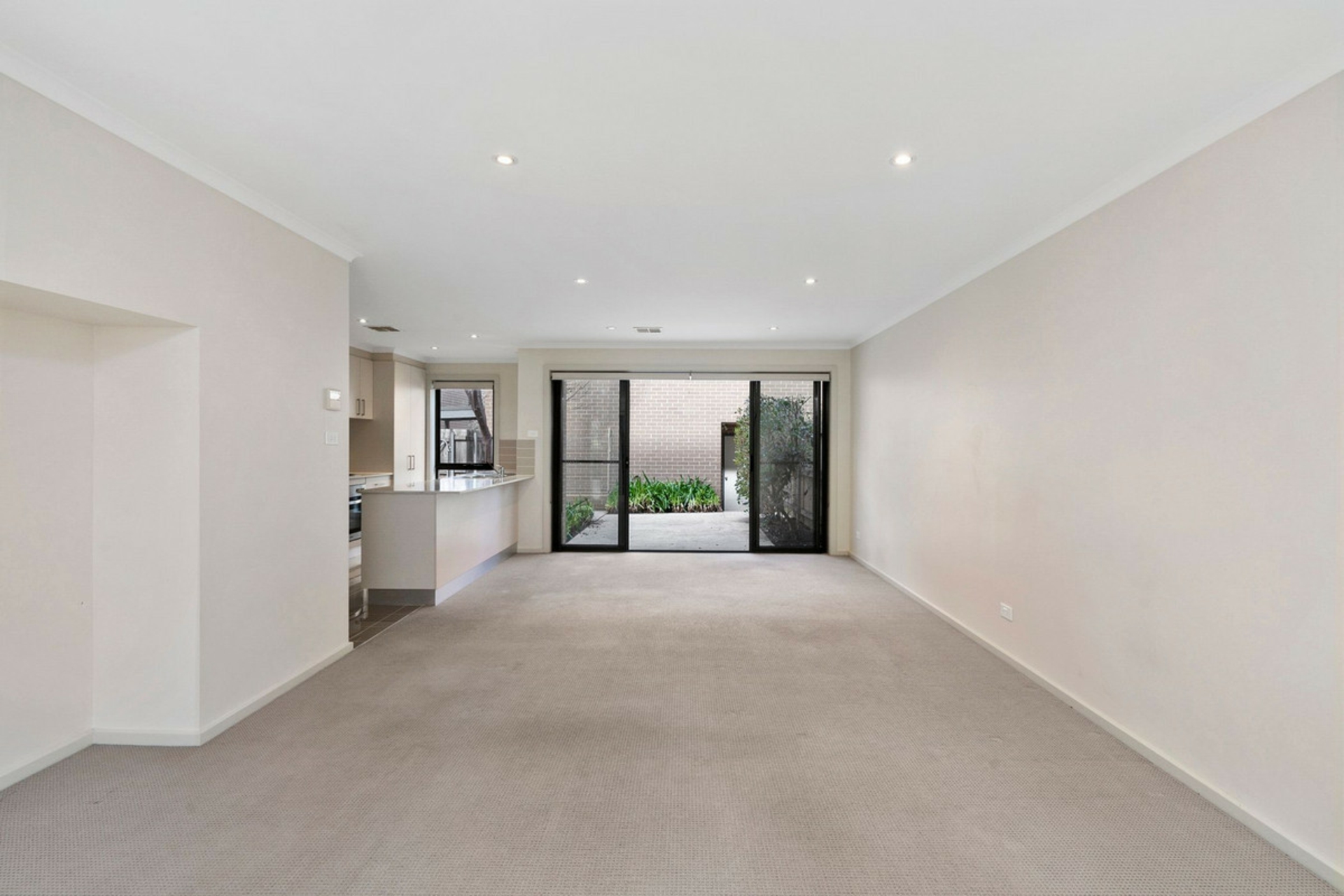 1/9 Combo Court — photo 3 of 12