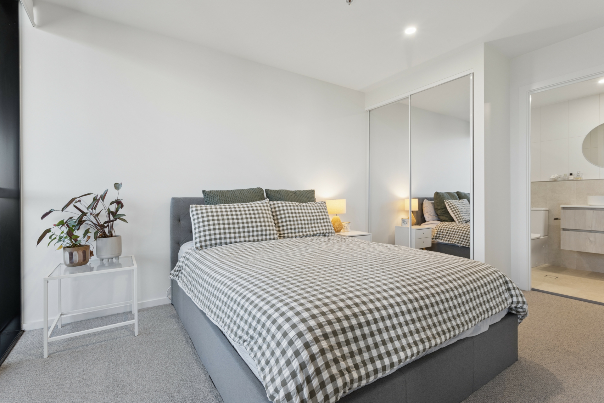 713/61 Camilleri Way — photo 5 of 13