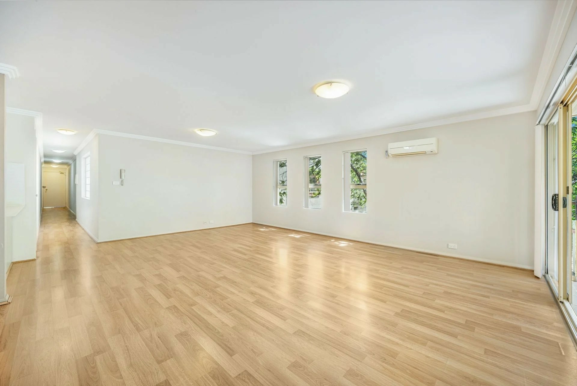 6/64 Macleay Street — photo from LJ Hooker Canberra City