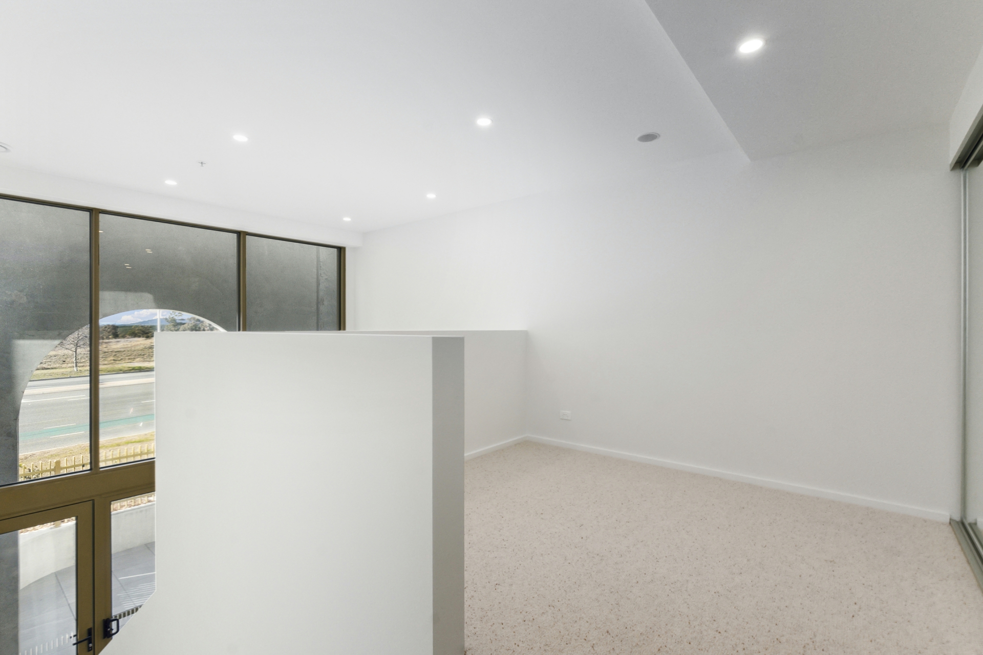 CG09/1 Holborow Avenue — photo 8 of 15