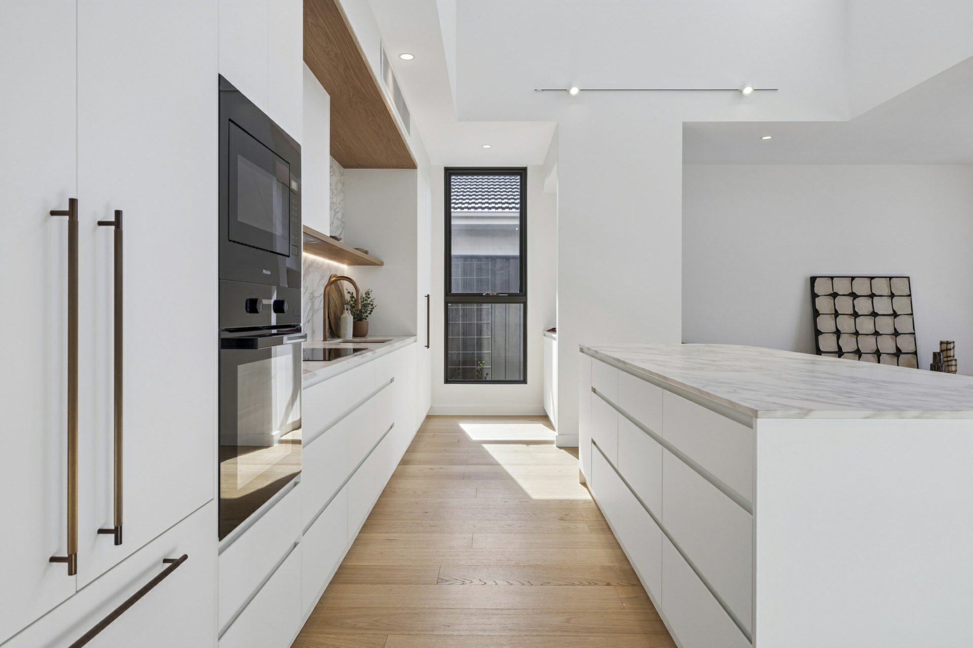 1/48 Stuart Street — photo 4 of 30