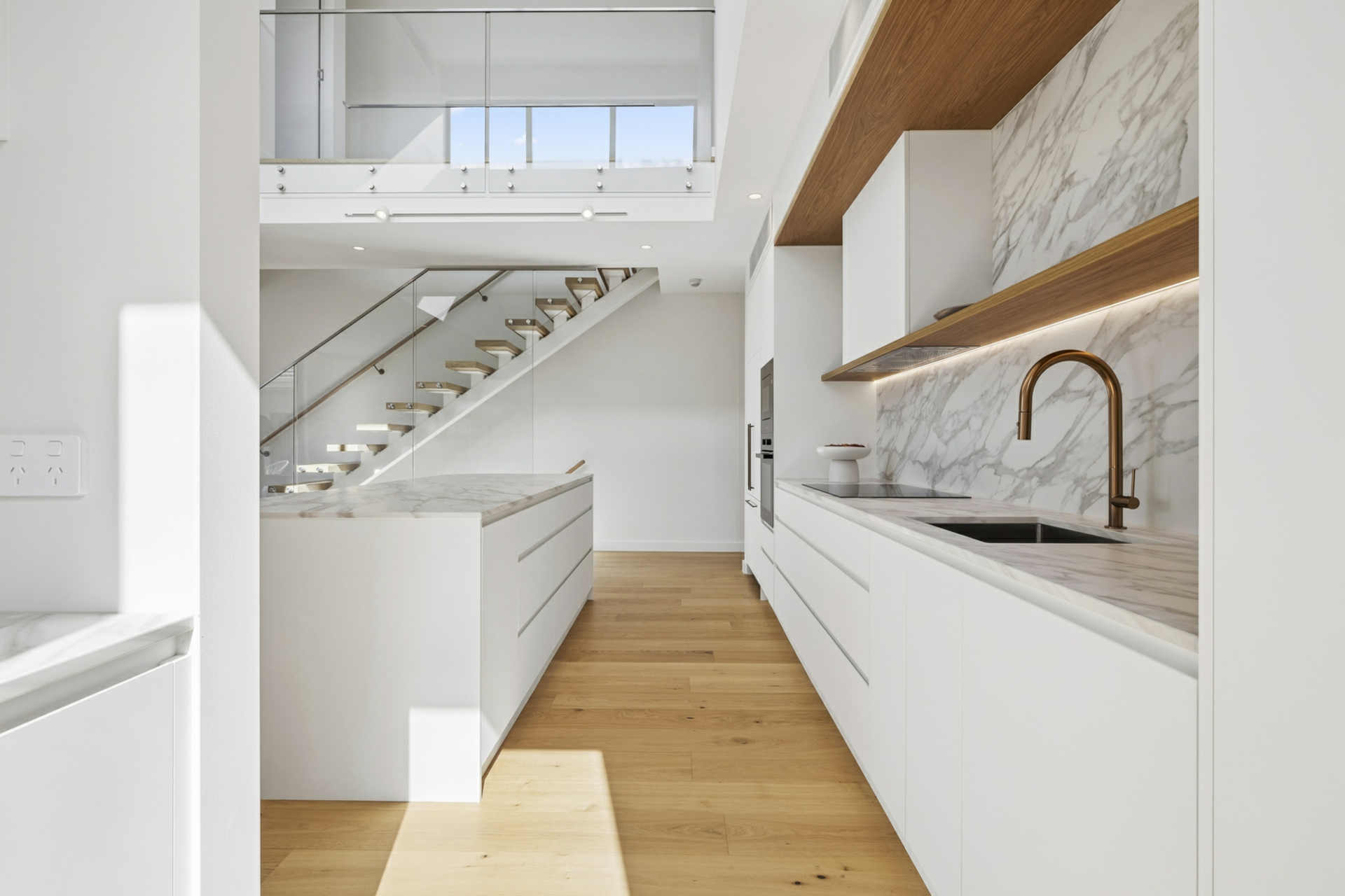 1/48 Stuart Street — photo 6 of 30