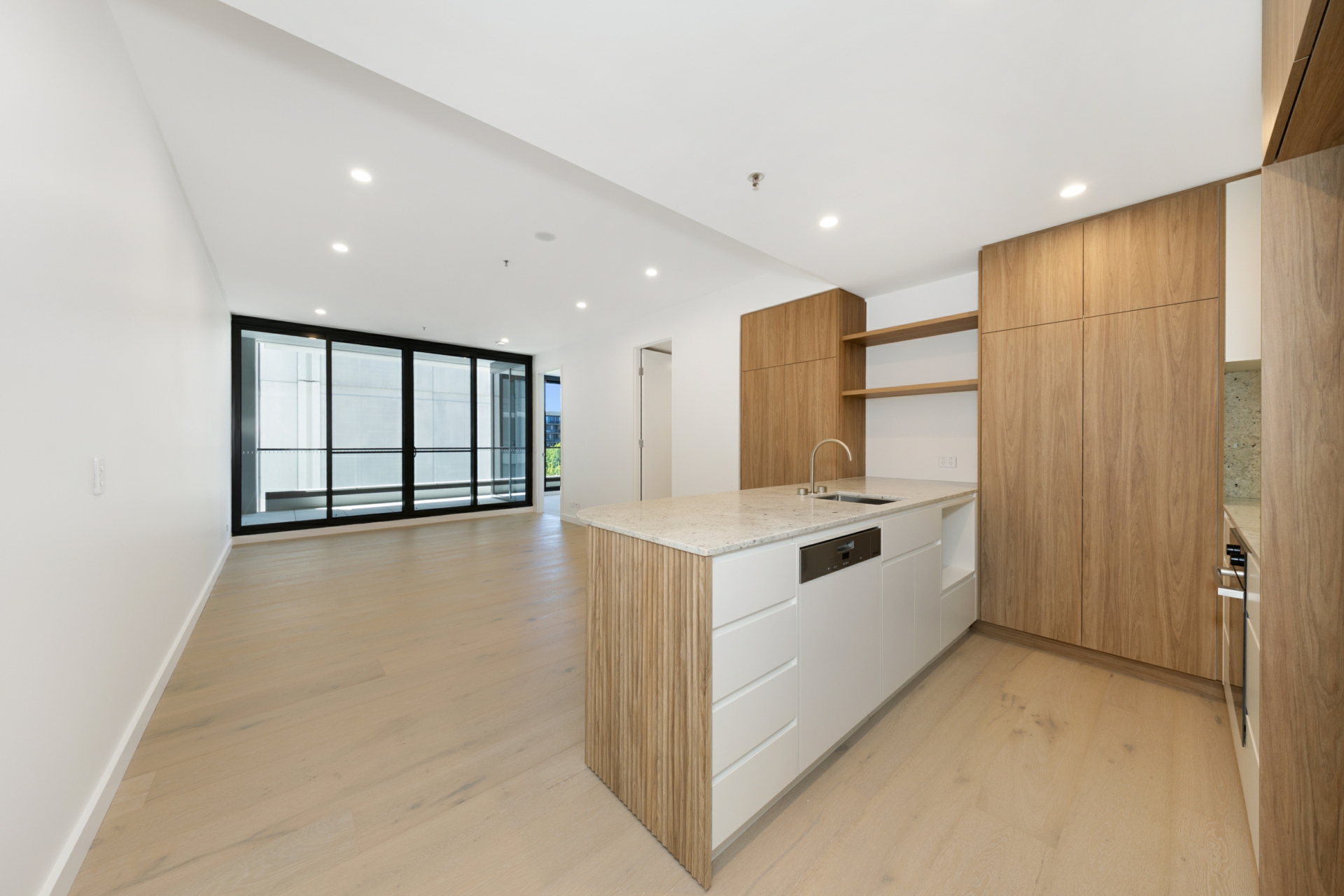 117/62 Constitution Avenue — photo from LJ Hooker Canberra City