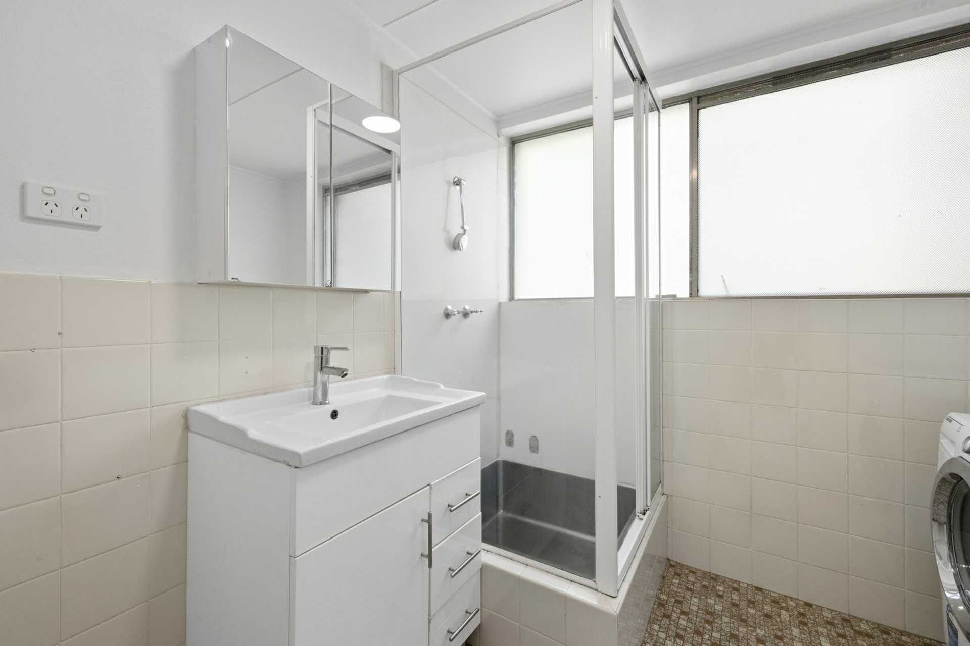 65/4 Wilkins Street — photo 6 of 10
