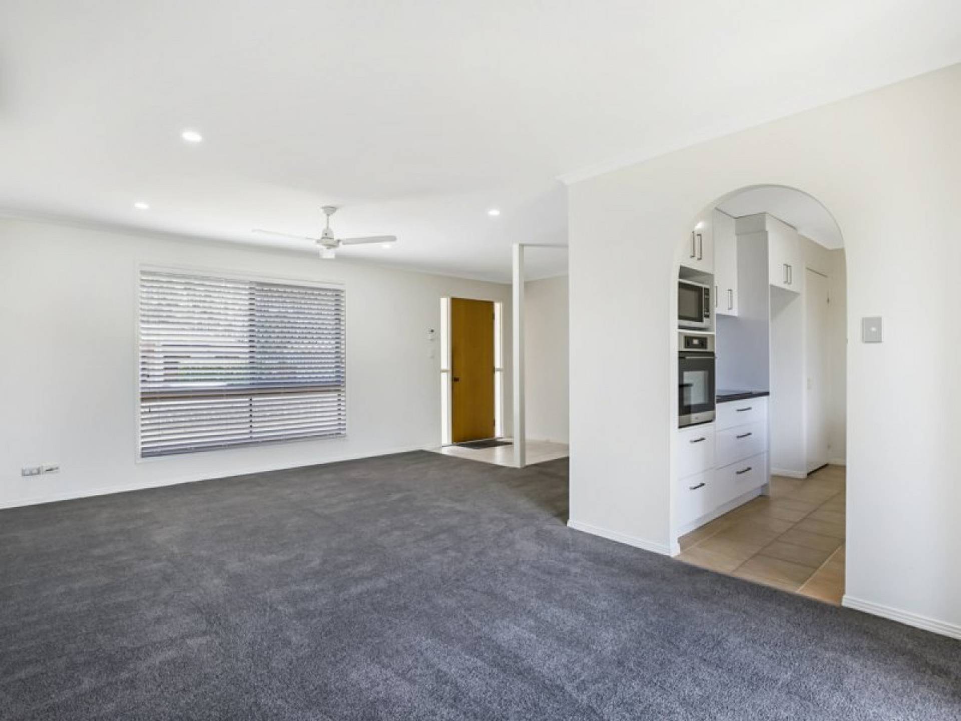 1 Tea Tree Court, VICTORIA POINT