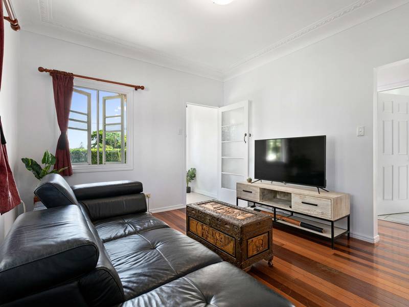 19 MacKenzie Street, MANLY WEST