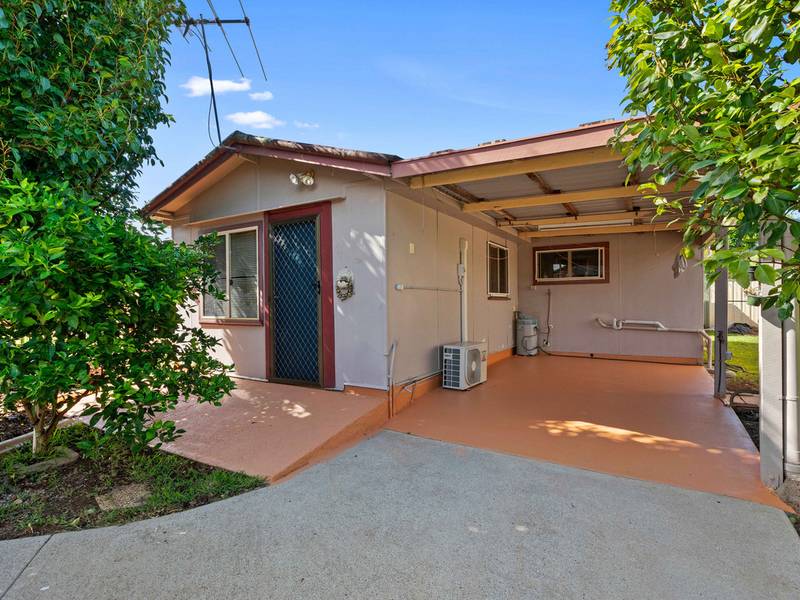 19 MacKenzie Street, MANLY WEST