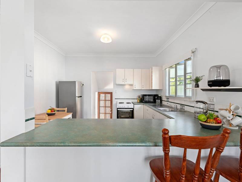 19 MacKenzie Street, MANLY WEST