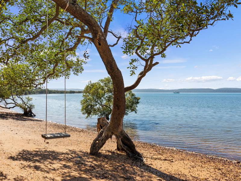 28 Leanne Street, MACLEAY ISLAND