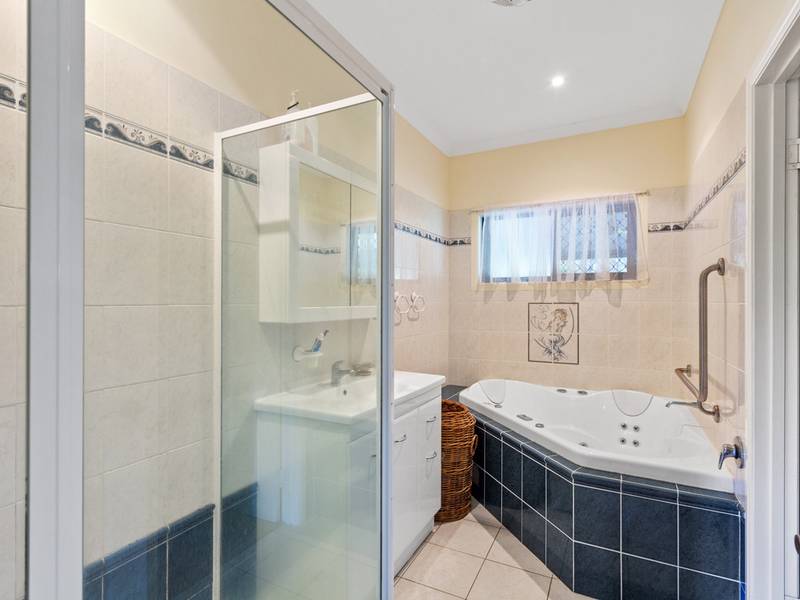28 Leanne Street, MACLEAY ISLAND