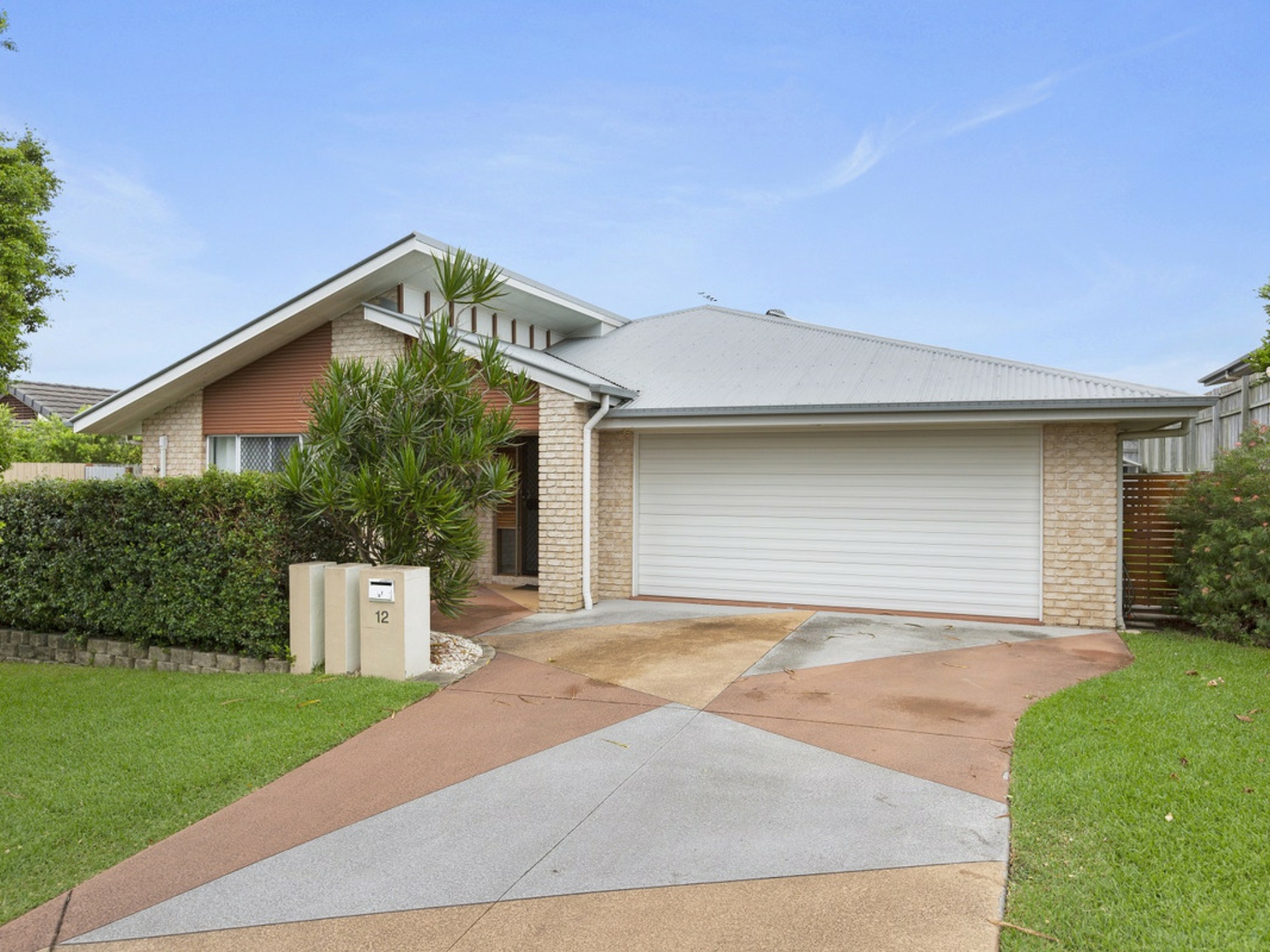 12 Daphne Place, WAKERLEY