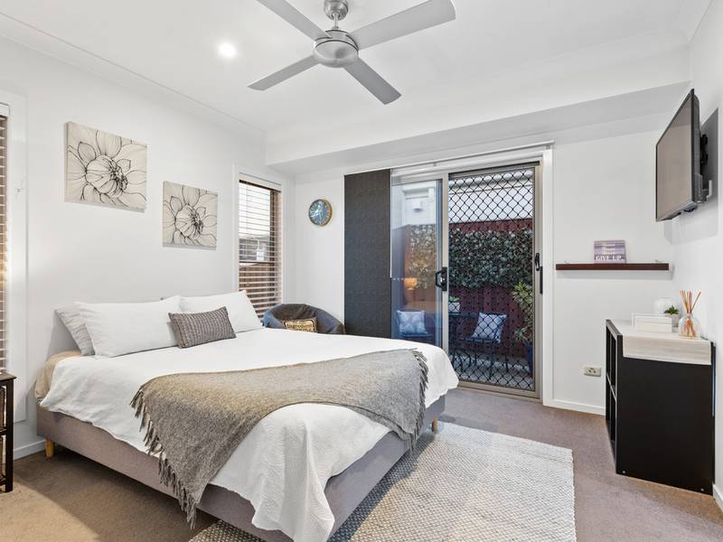 10 Nadine Crescent, THORNLANDS