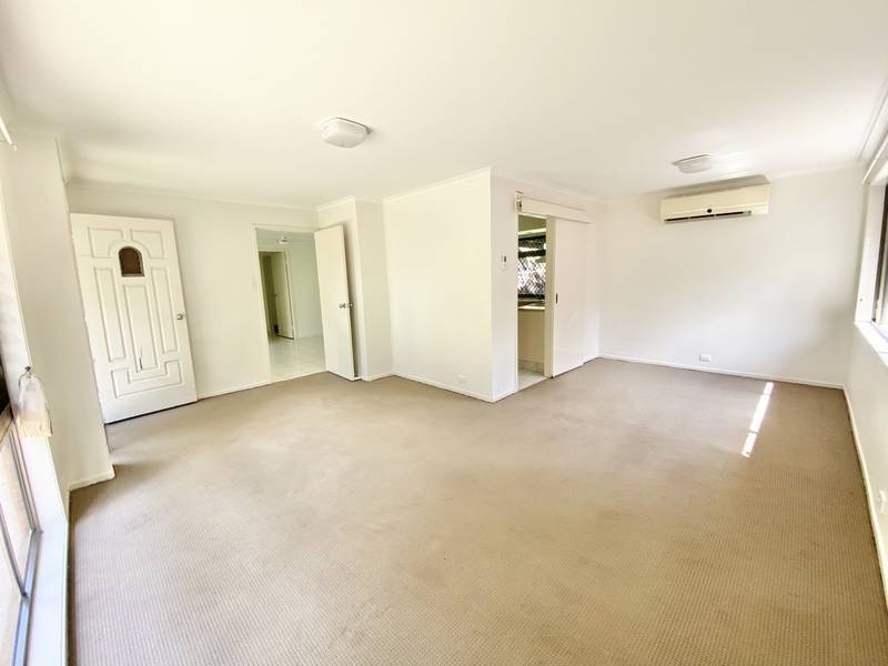 27 Burwood Road, ALEXANDRA HILLS