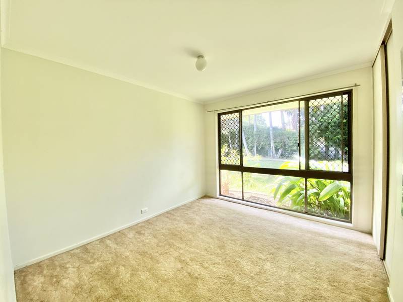 27 Burwood Road, ALEXANDRA HILLS