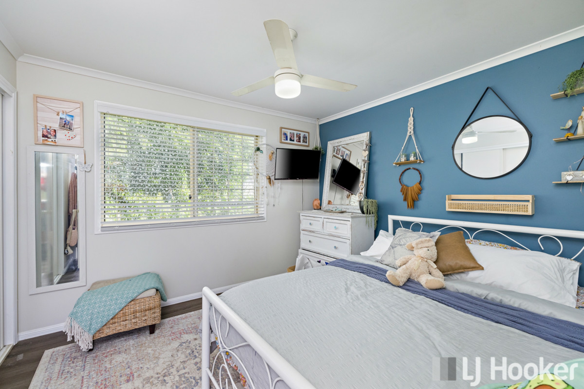 13 Mathison Court, REDLAND BAY