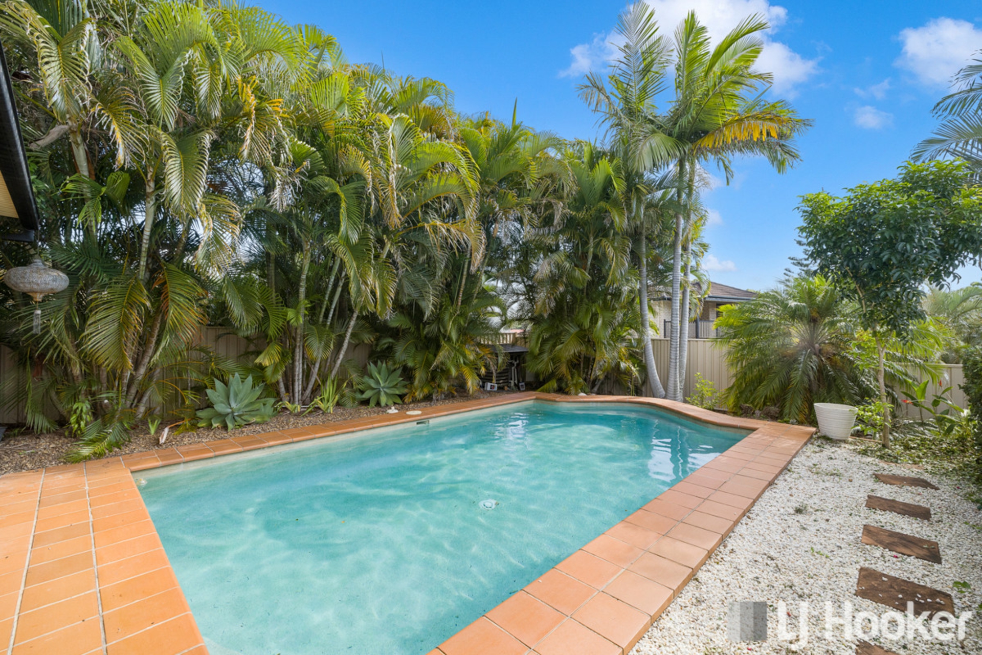 13 Mathison Court, REDLAND BAY