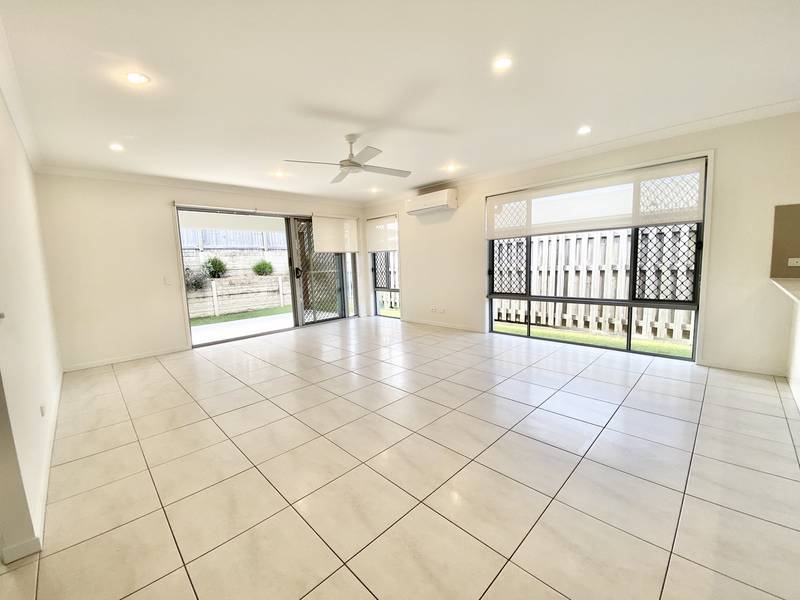 11 McBride Circuit, THORNLANDS