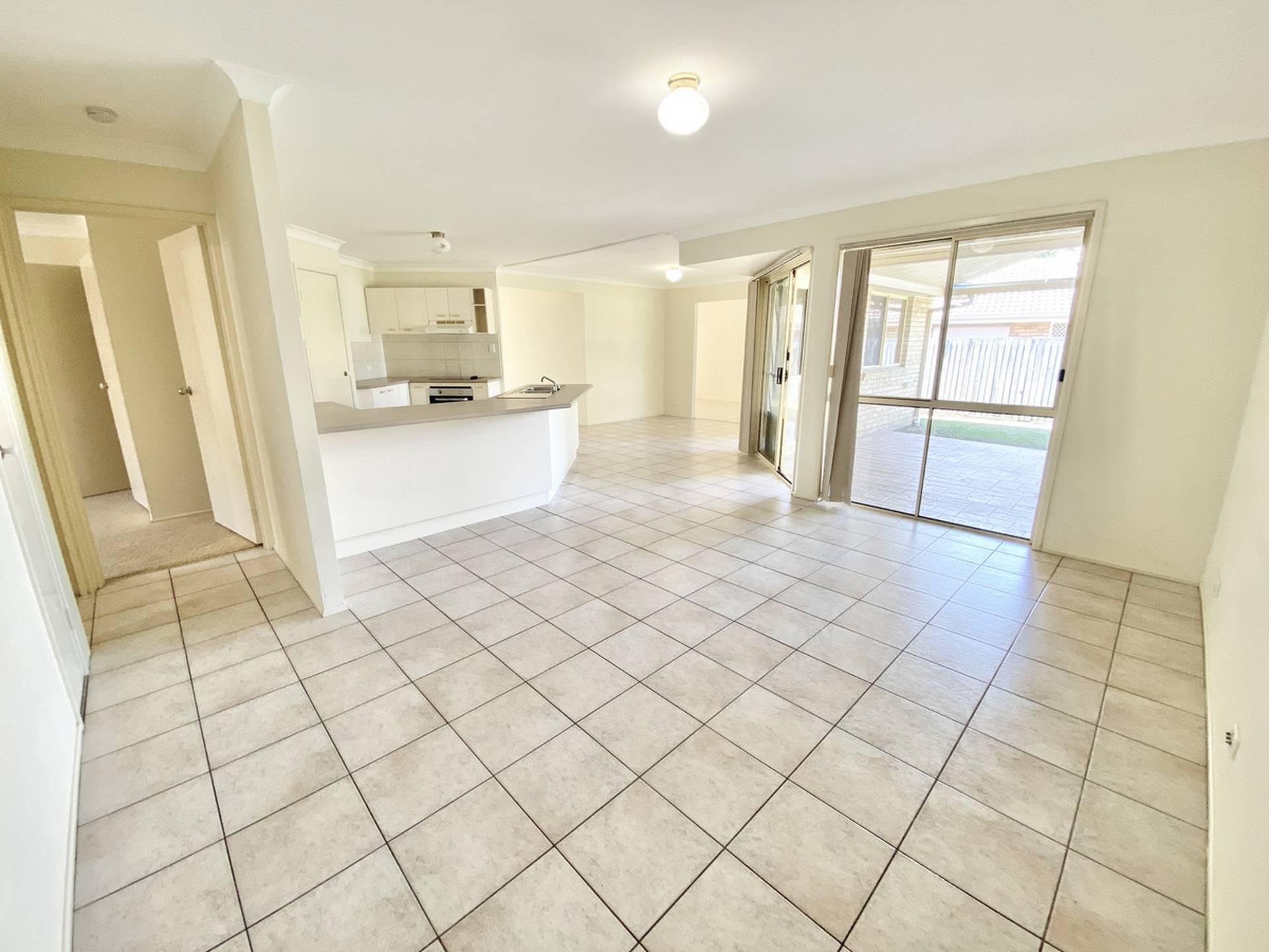 4 Coventry Court, WELLINGTON POINT