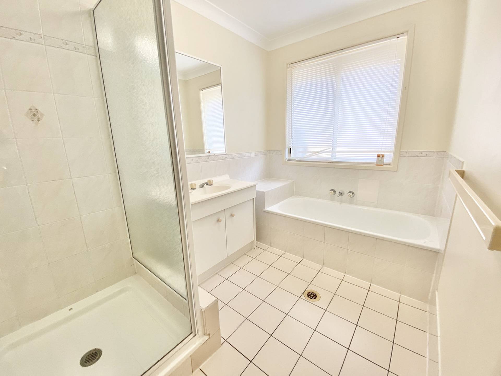 4 Coventry Court, WELLINGTON POINT