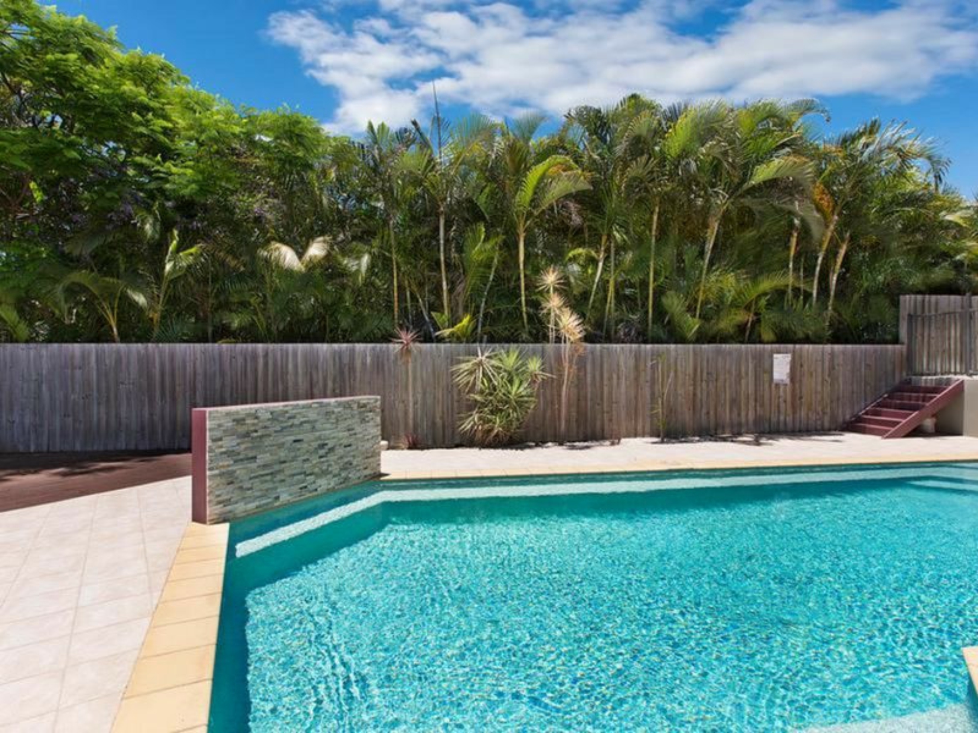 204 School Of Arts Road, REDLAND BAY