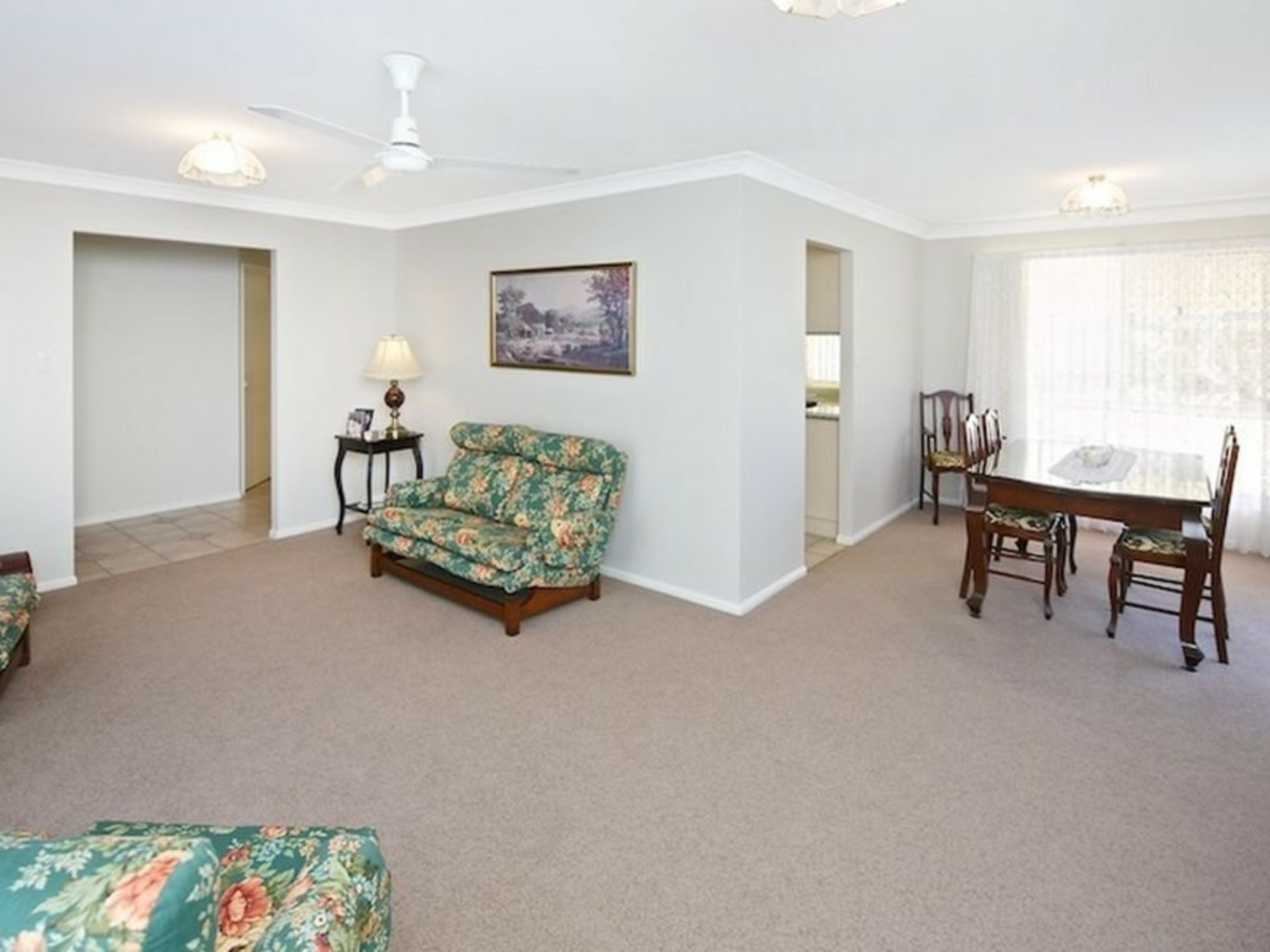 9-10 Leicester Street, BIRKDALE