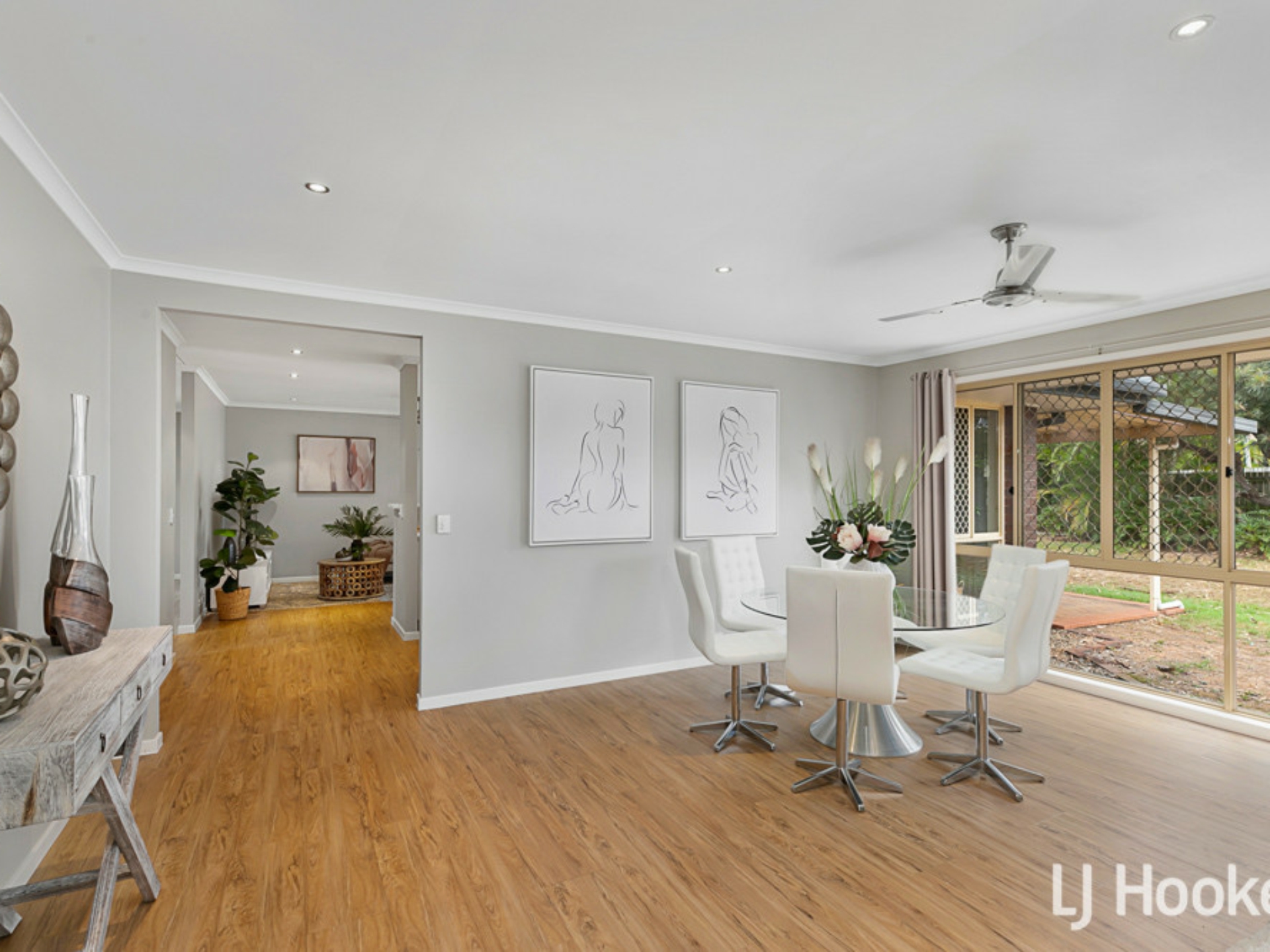 5 Finnegan Court, BIRKDALE