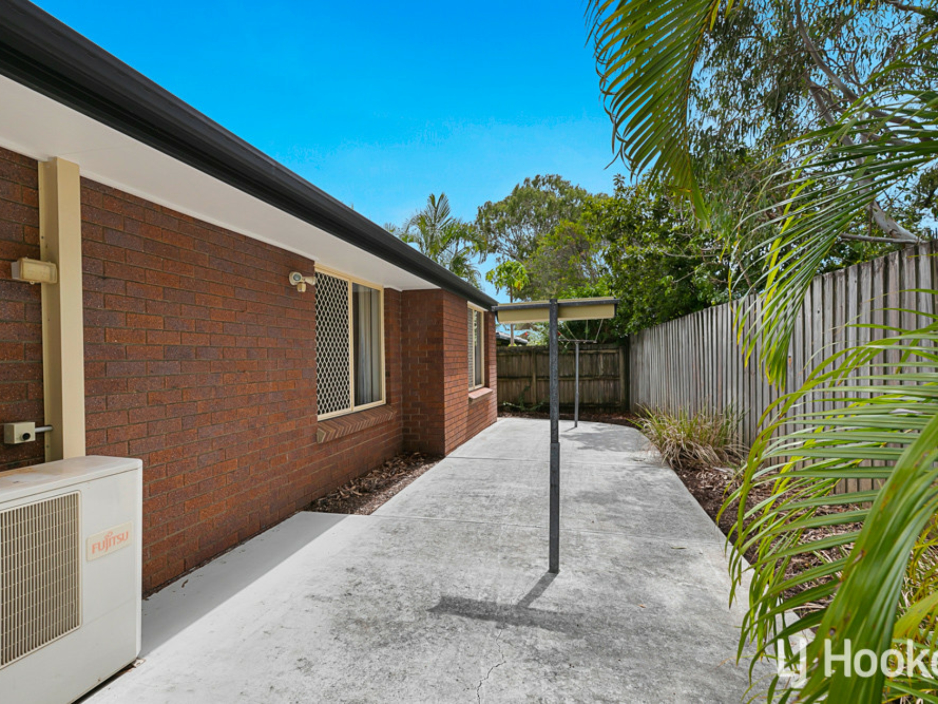 5 Finnegan Court, BIRKDALE