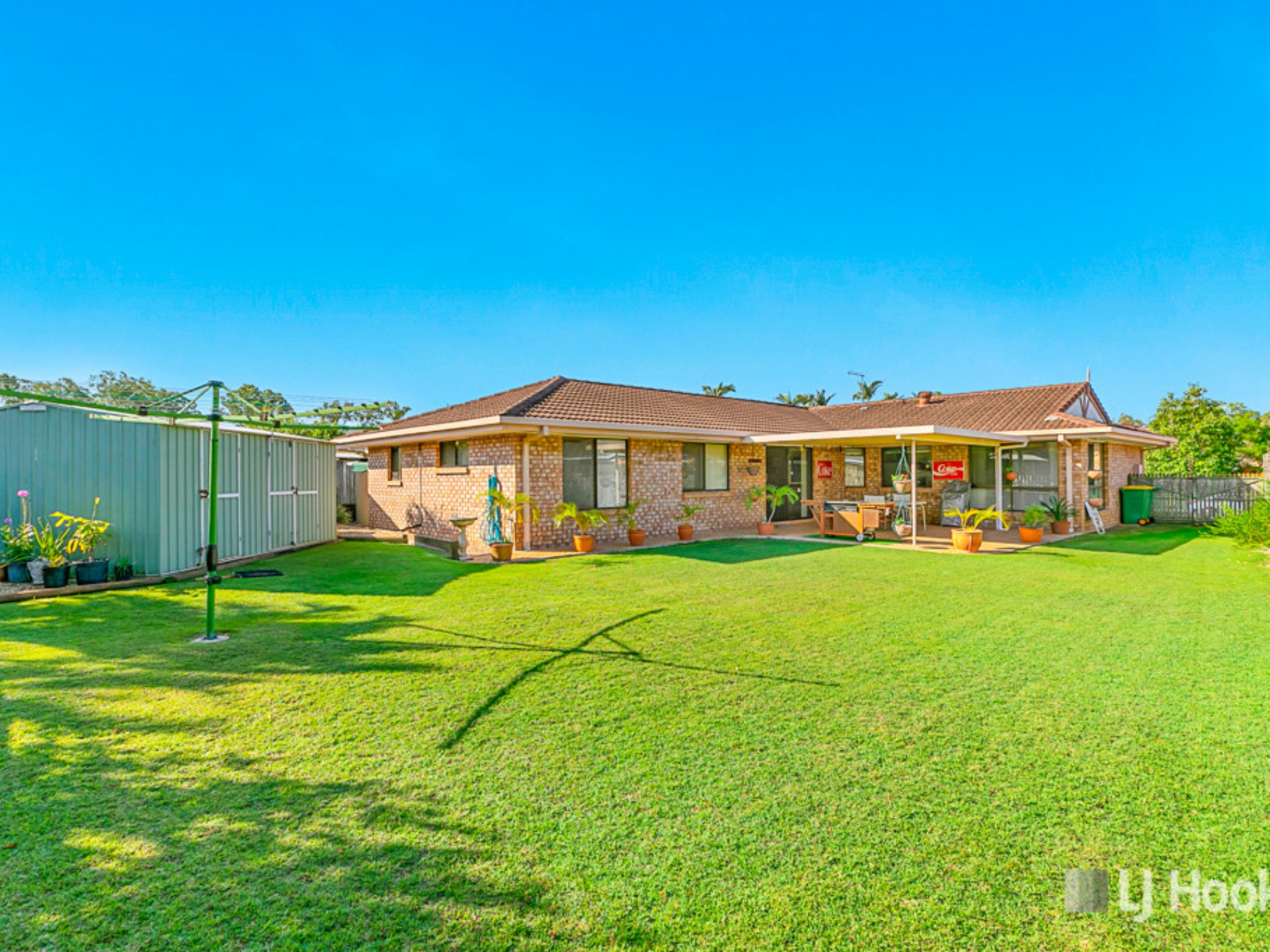 14 Glenwood Court, BIRKDALE