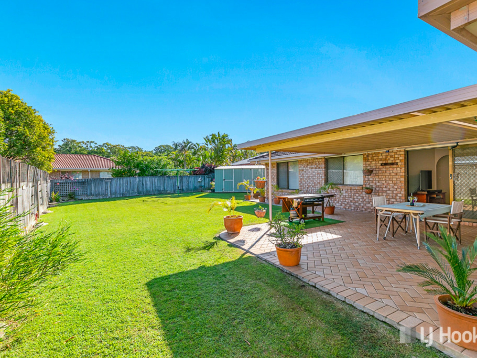 14 Glenwood Court, BIRKDALE