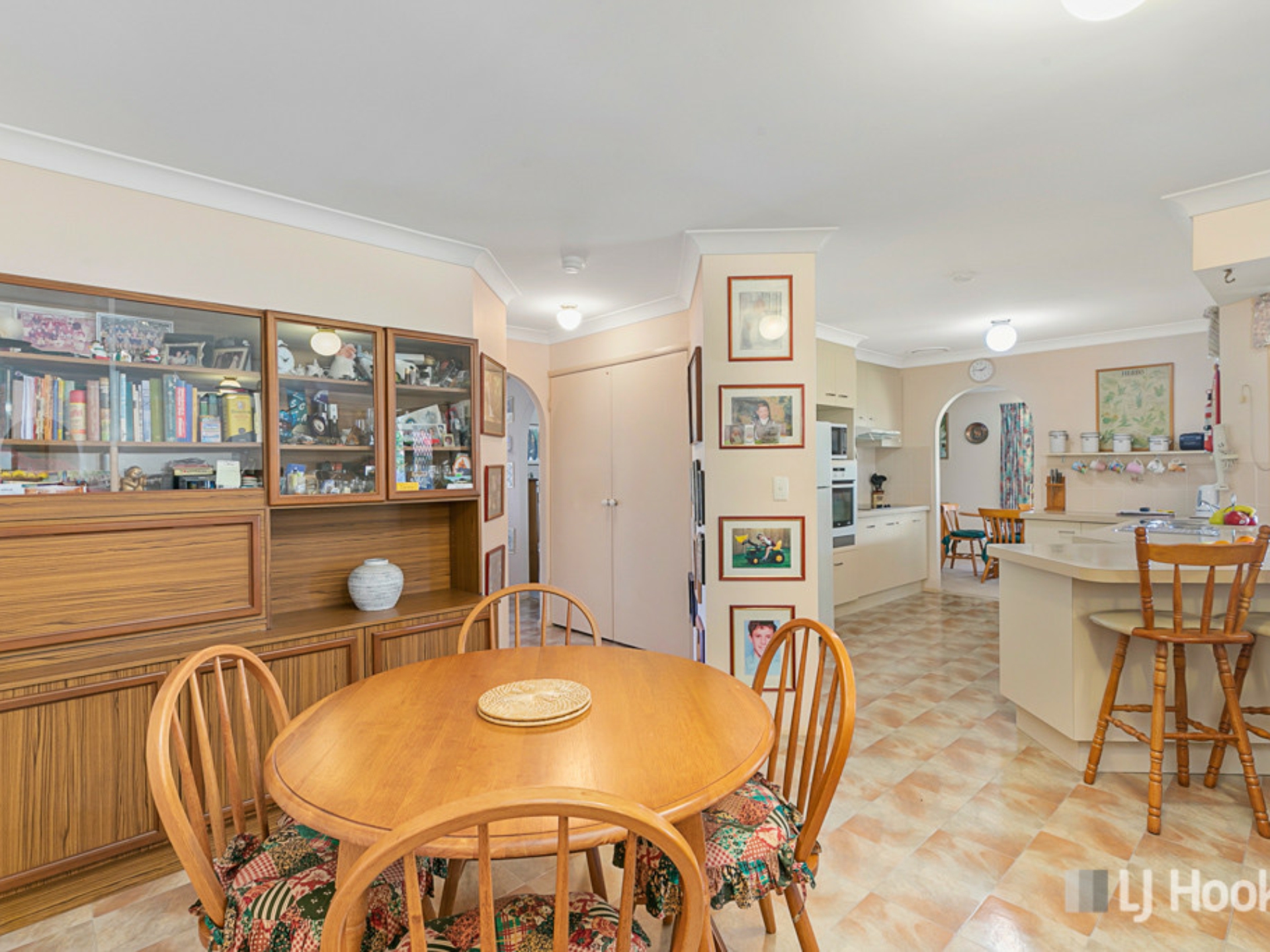 14 Glenwood Court, BIRKDALE