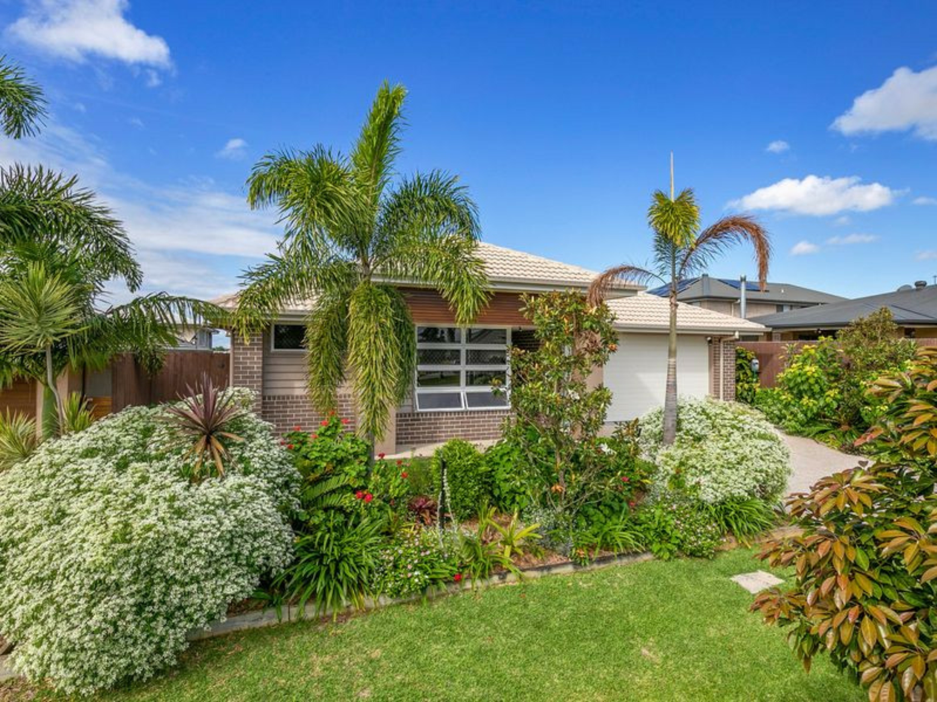 25 Brindabella Circuit, THORNLANDS