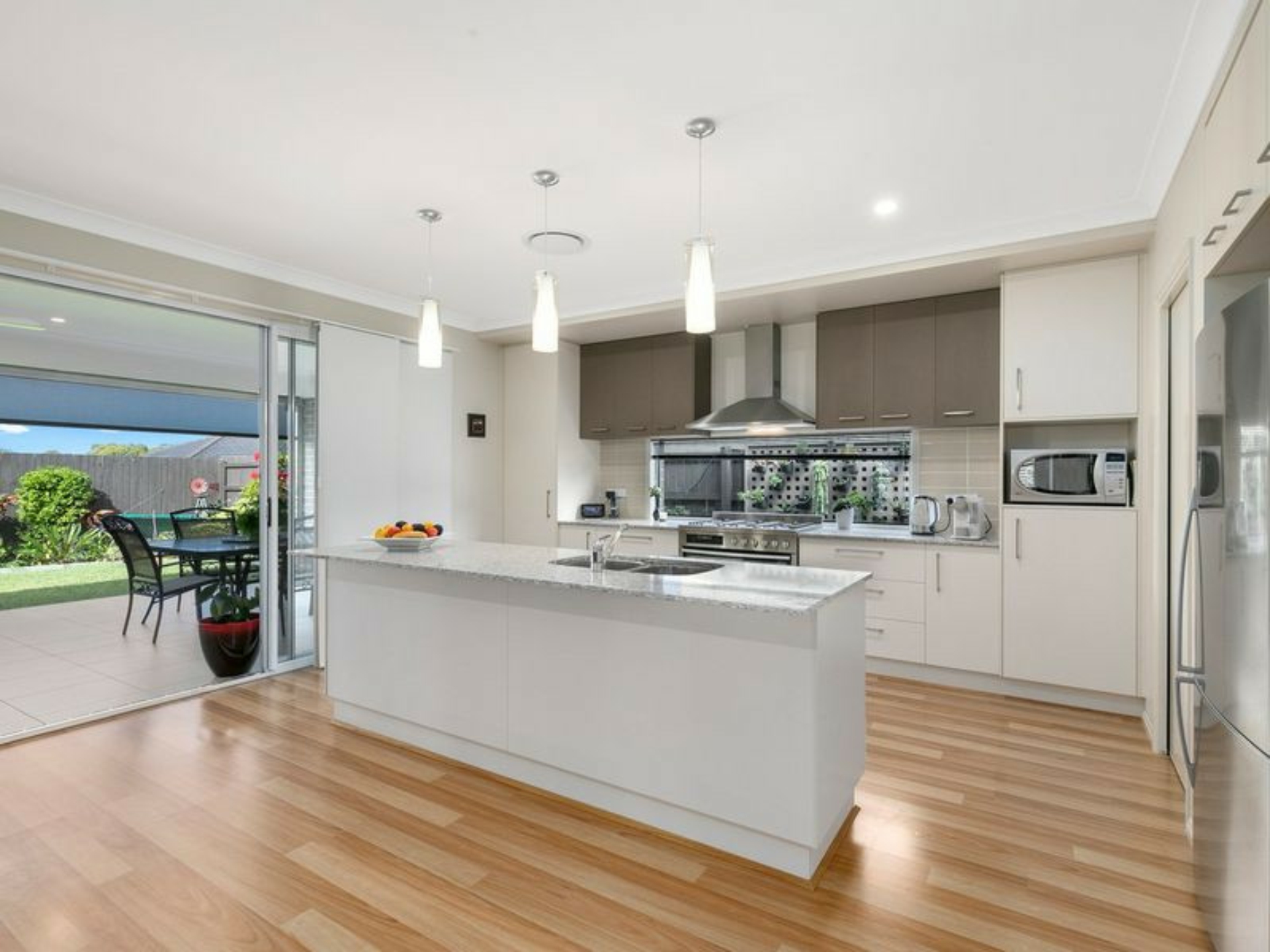 25 Brindabella Circuit, THORNLANDS