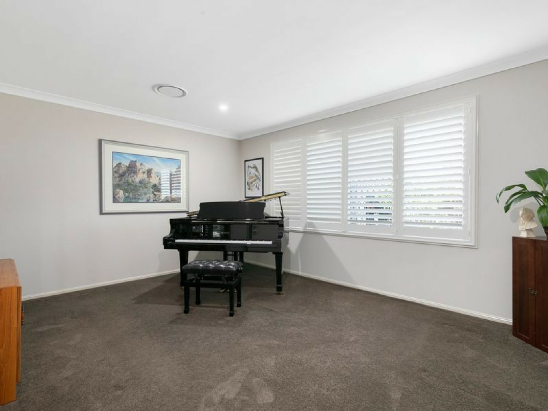 25 Brindabella Circuit, THORNLANDS