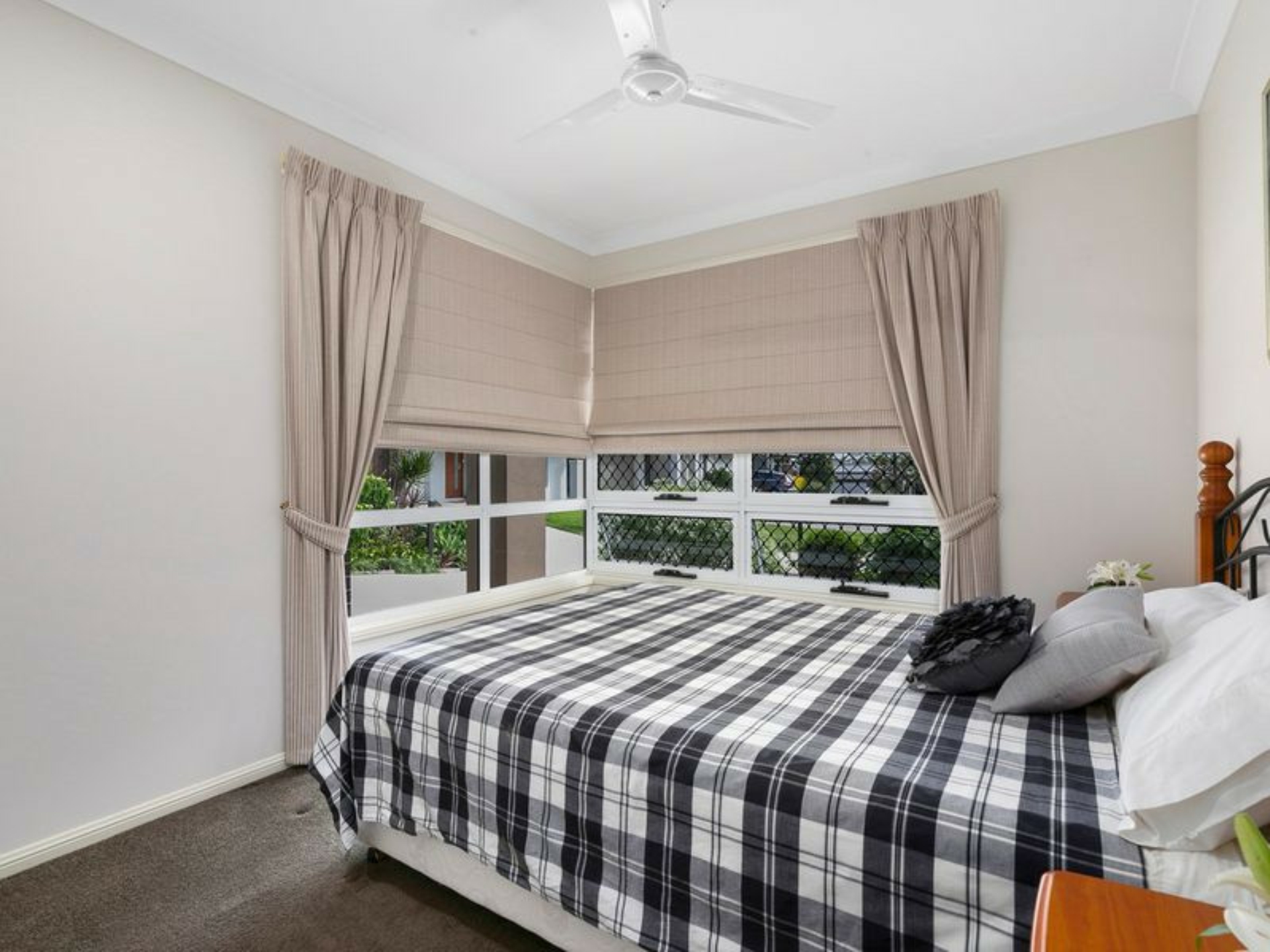 25 Brindabella Circuit, THORNLANDS