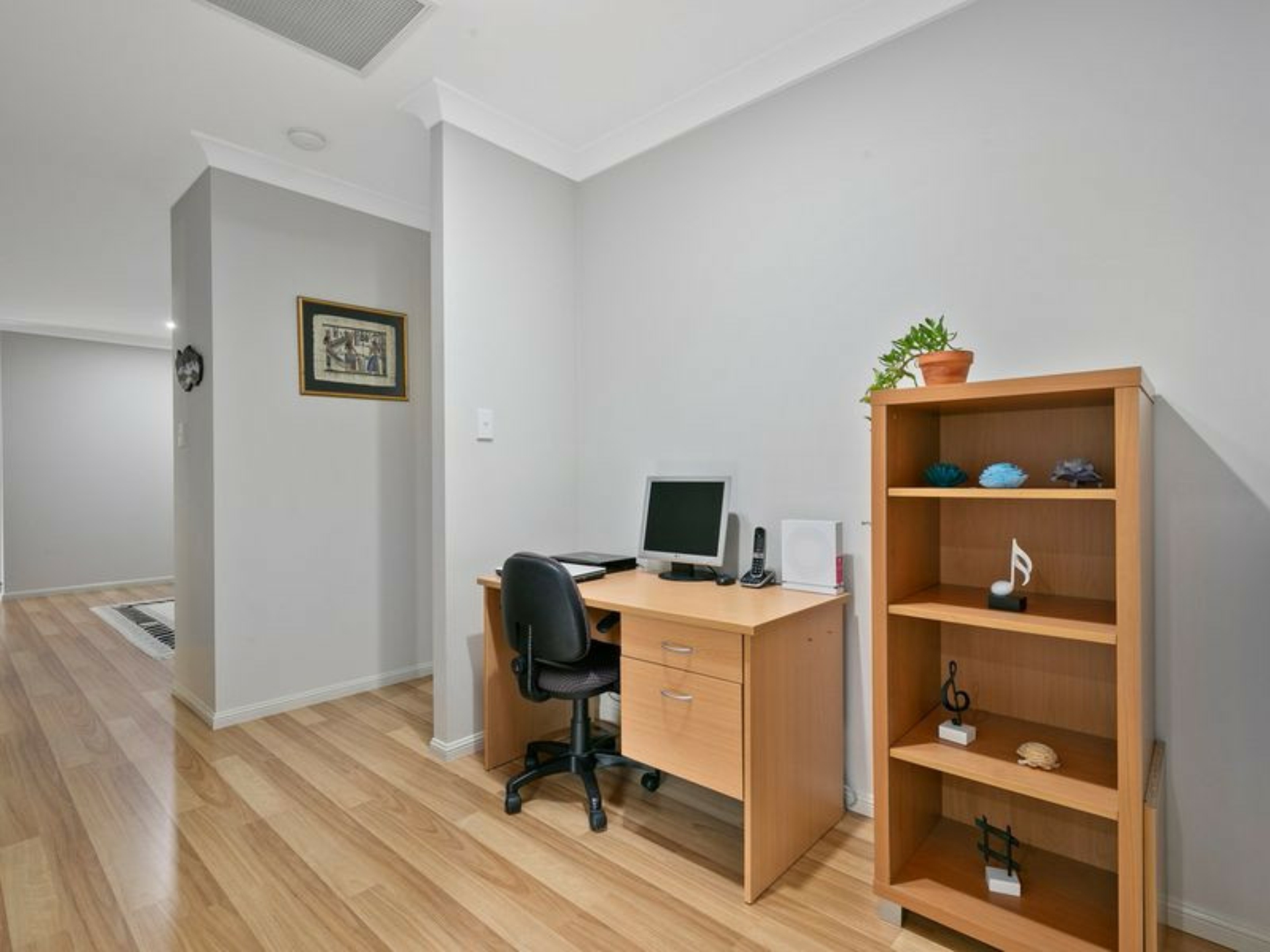 25 Brindabella Circuit, THORNLANDS