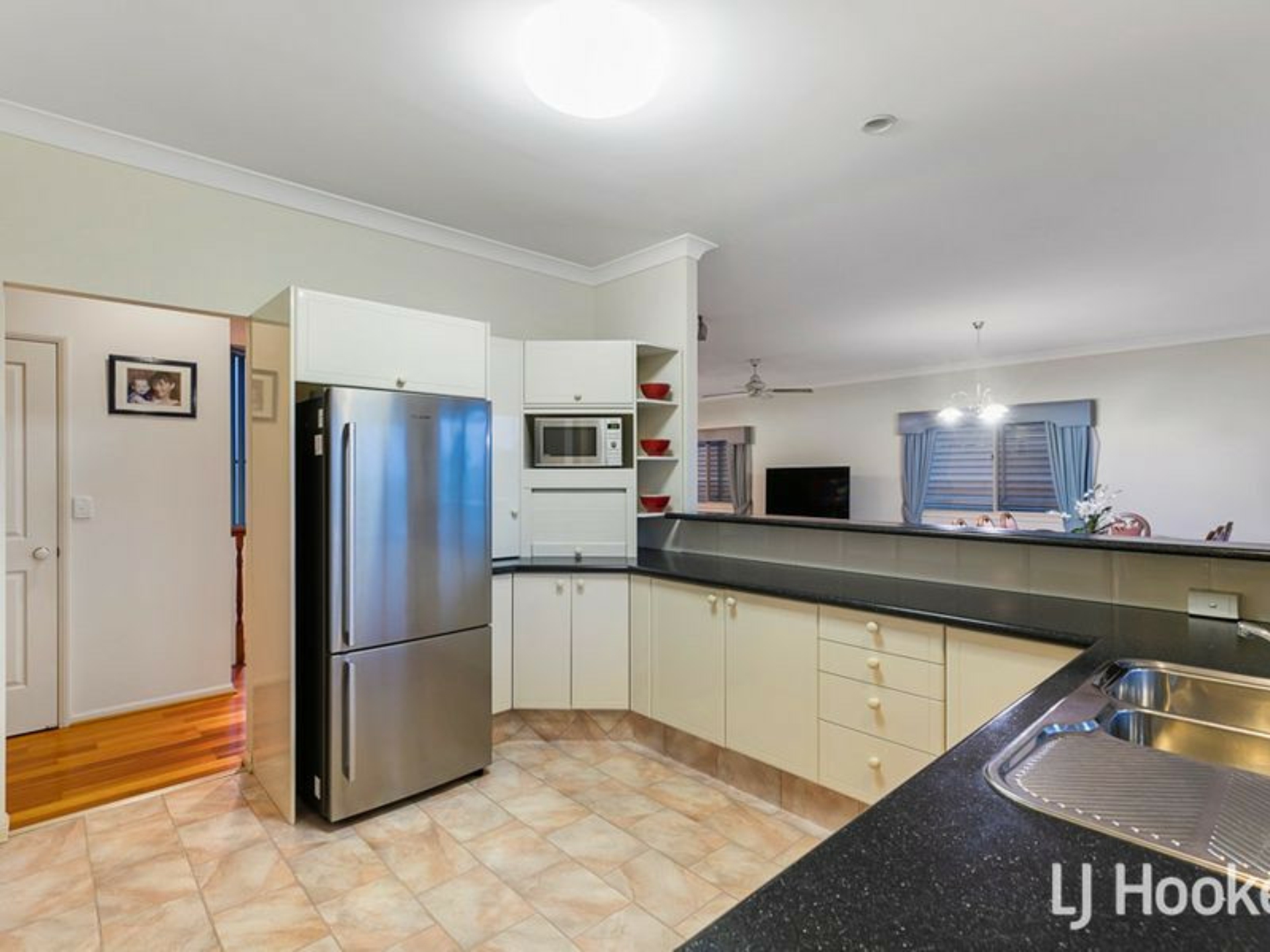 12 Maritime Court, VICTORIA POINT