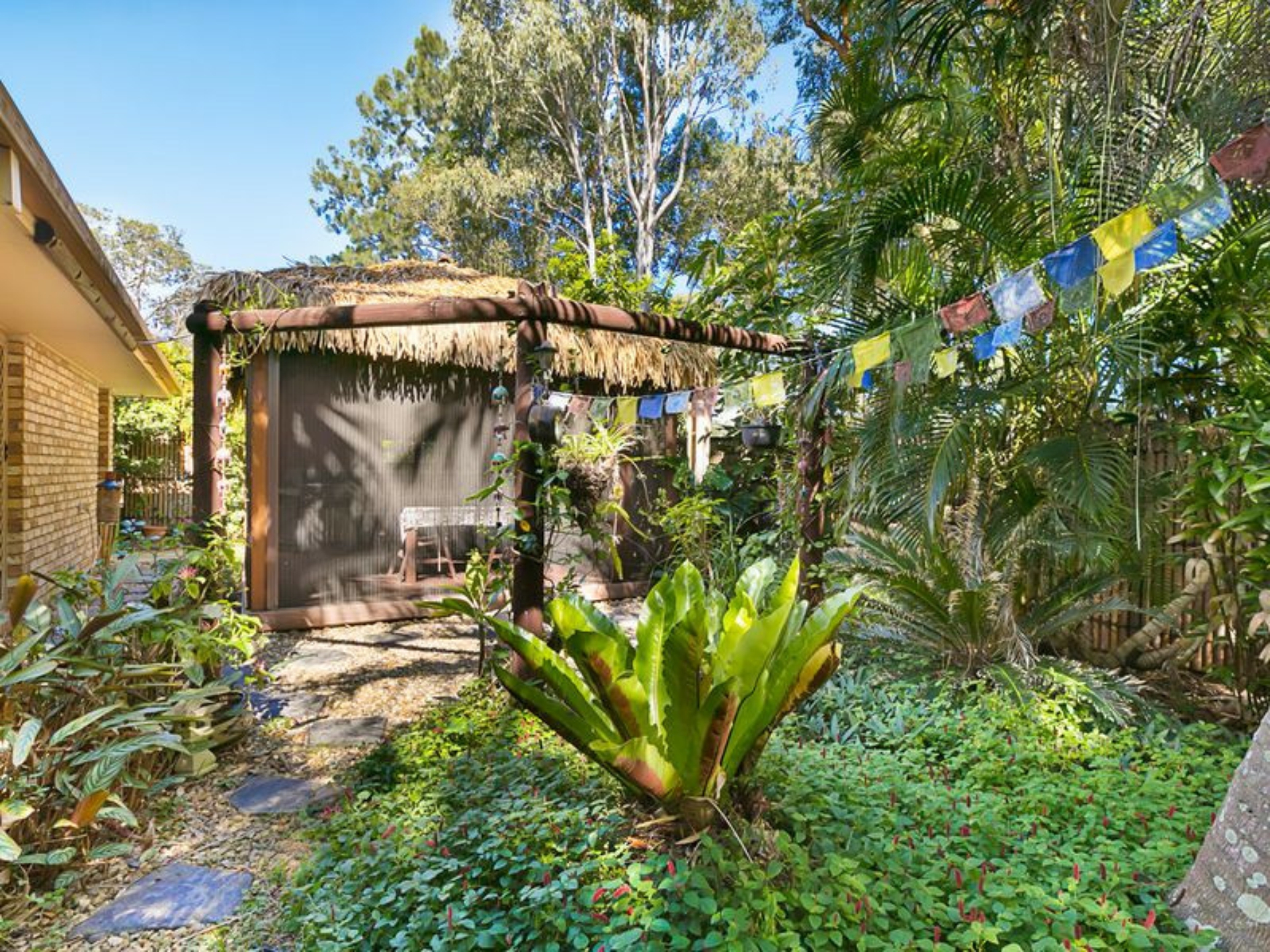 9 Bauhinia Street, BIRKDALE