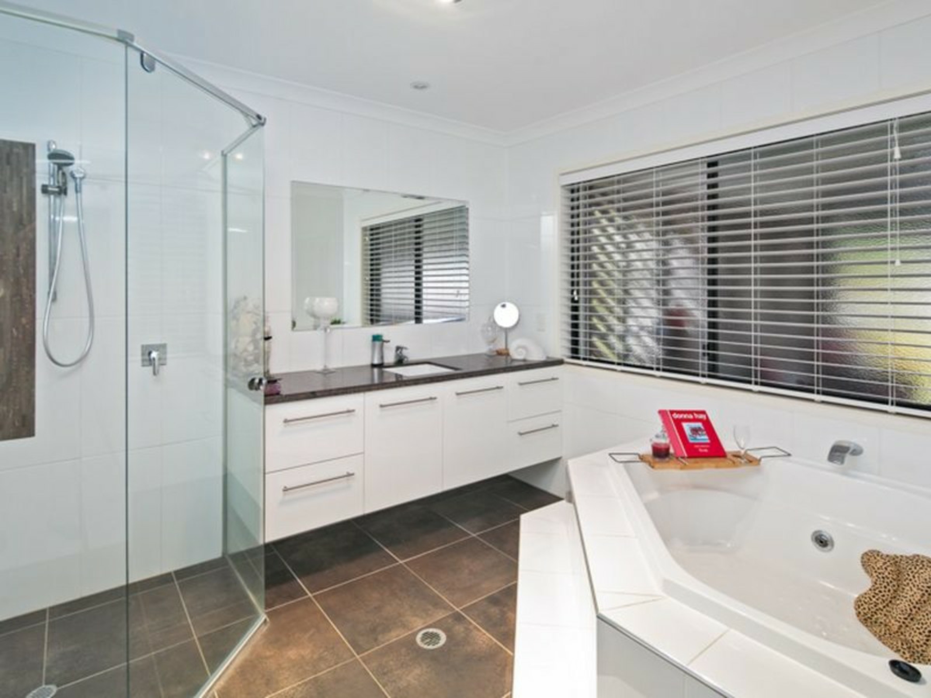 4 Gotha Street, CLEVELAND