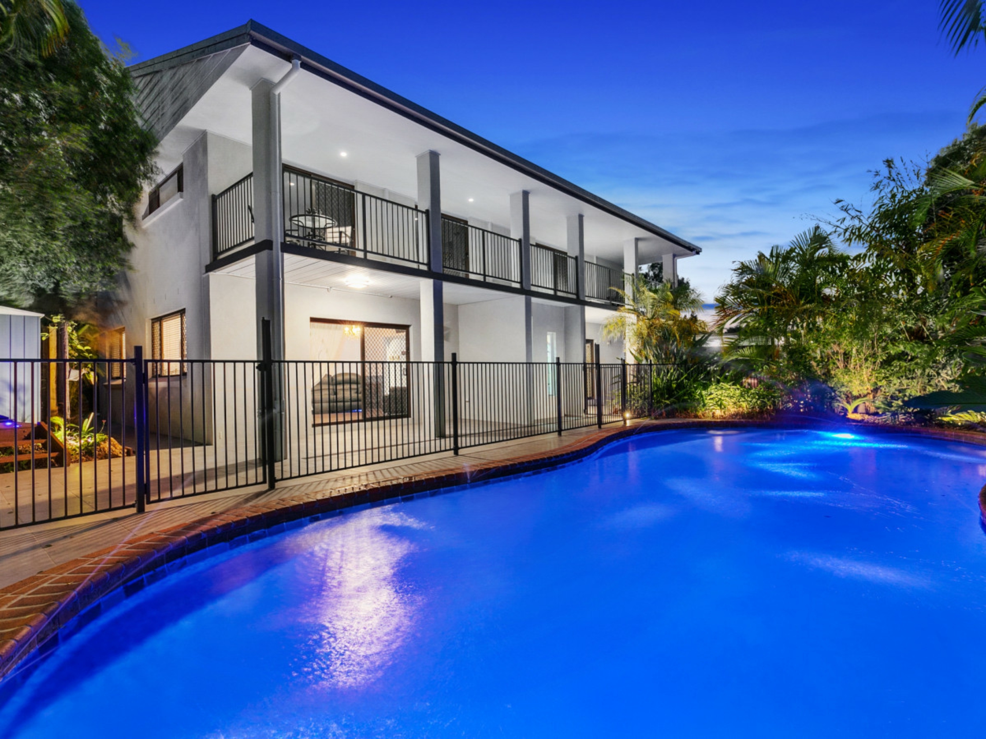 37 Russell Street Cleveland QLD