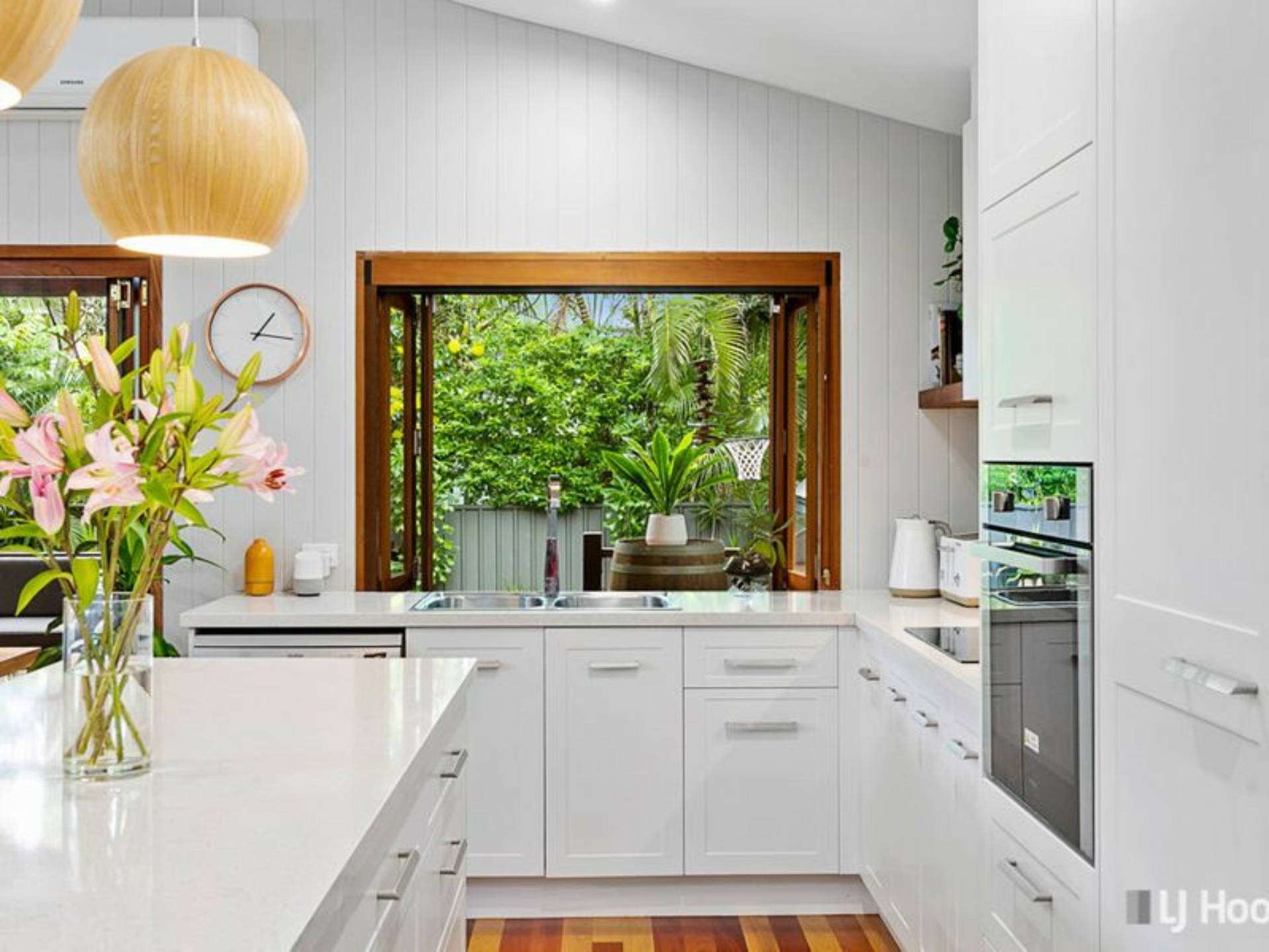 92 Thomas Street, BIRKDALE
