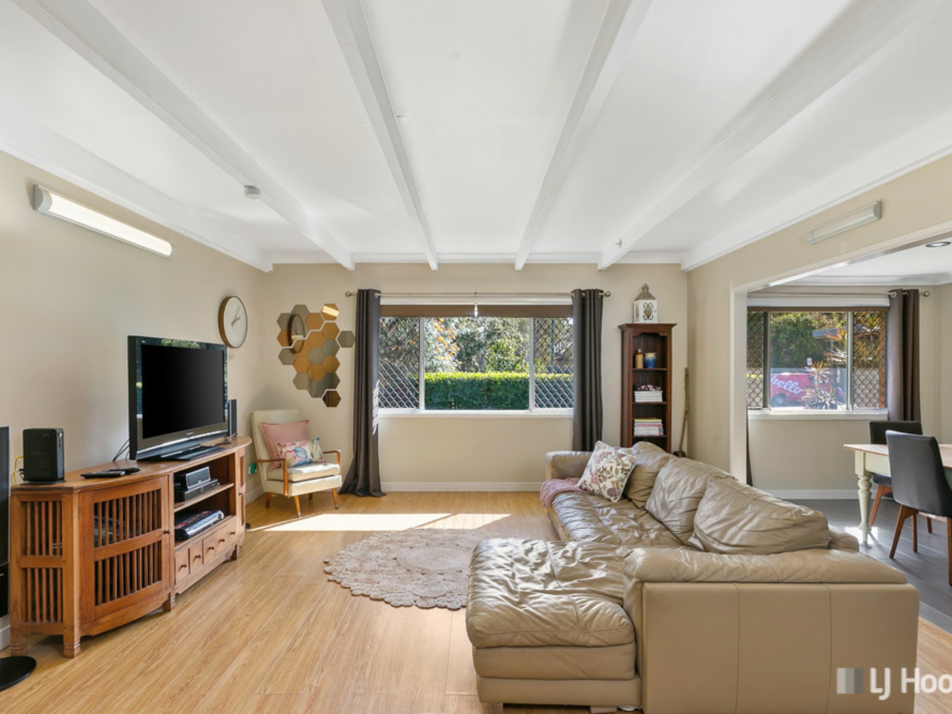 21 Barron Road, BIRKDALE
