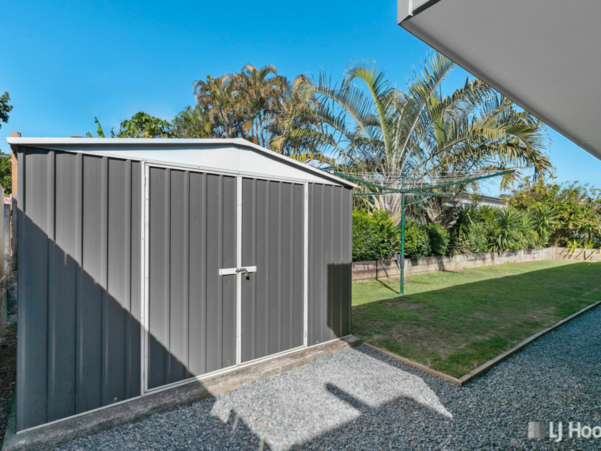 21 Barron Road, BIRKDALE