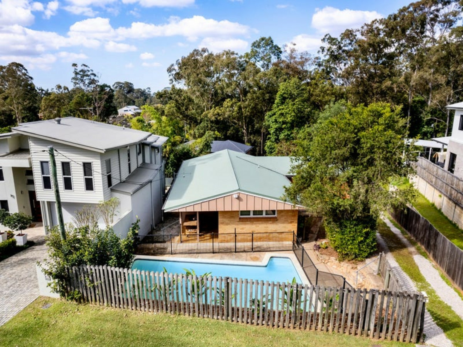 5 Norman Street, FIG TREE POCKET