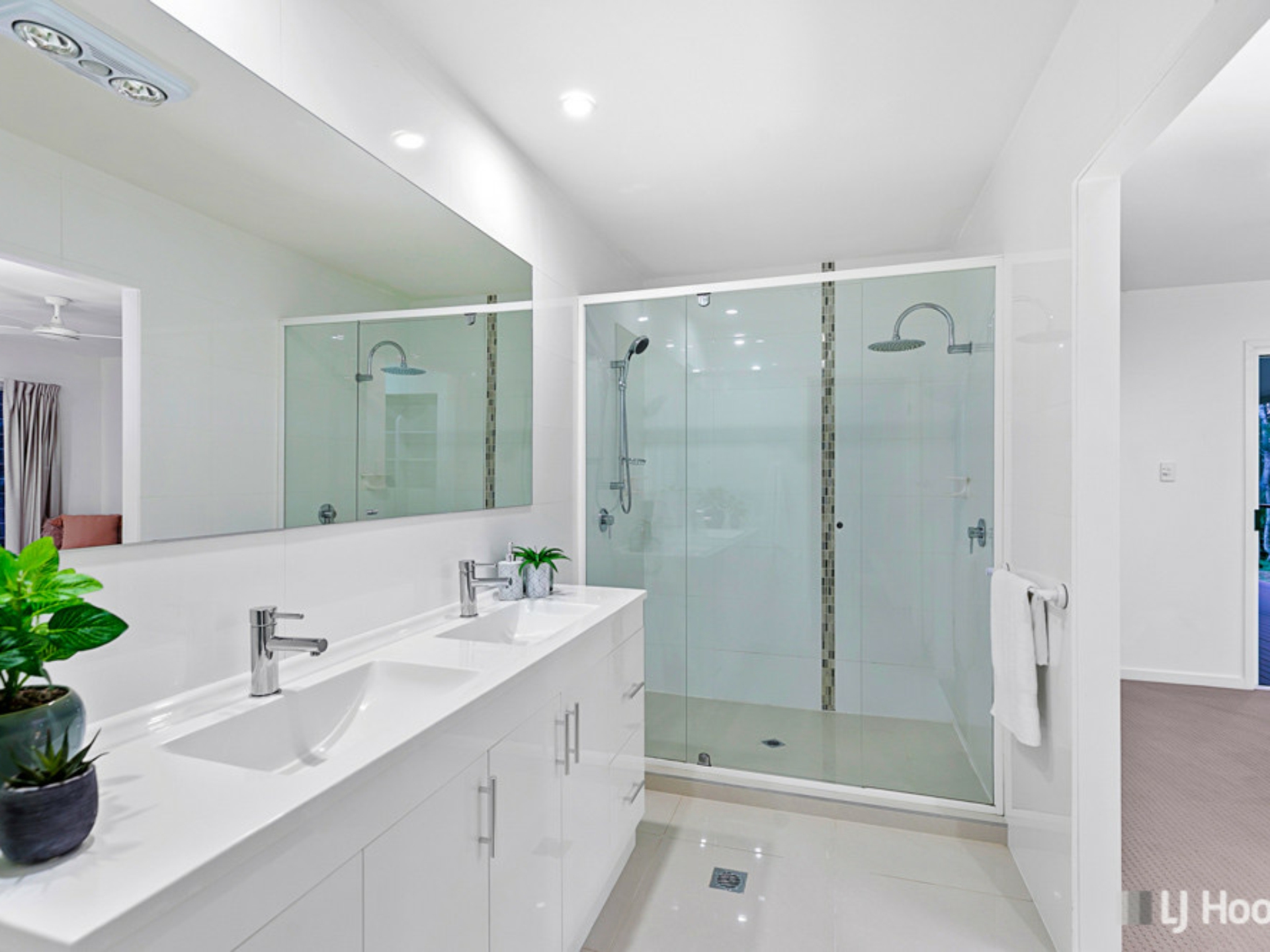 2-14 Muriel Street, REDLAND BAY