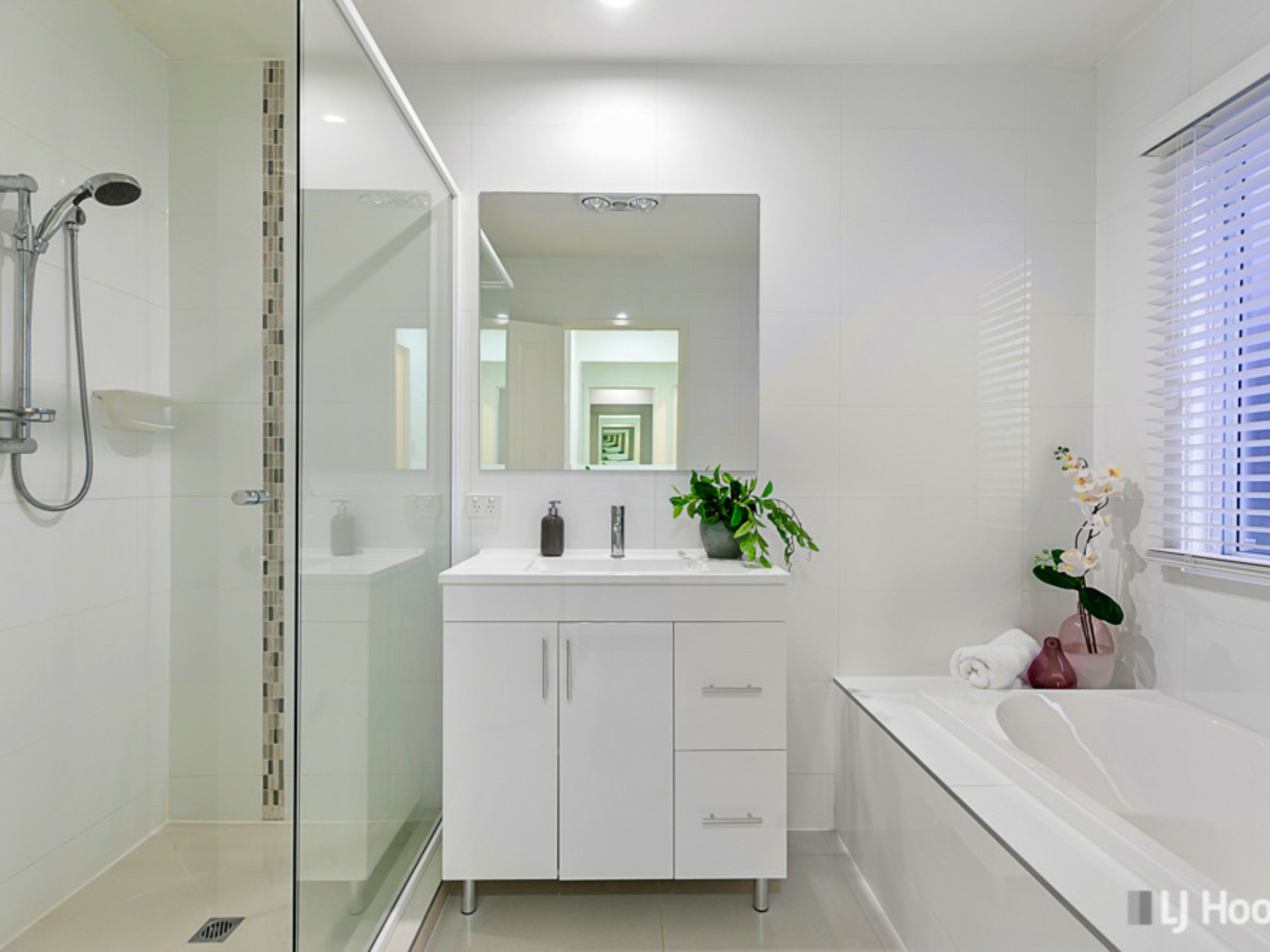 2-14 Muriel Street, REDLAND BAY