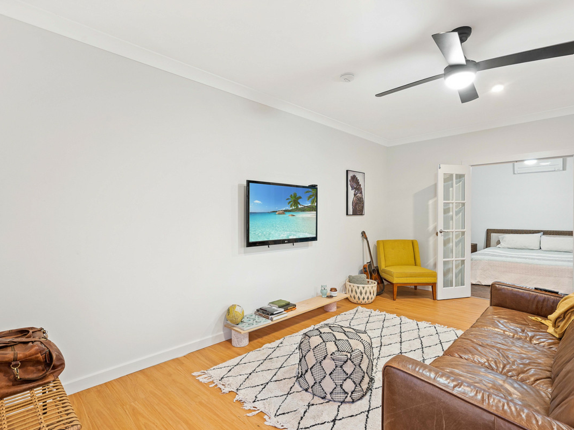 2 Whitehall Avenue, BIRKDALE